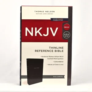NKJV Thinline Reference Bible, Leather-Look, Black, Red Letter, Comfort Print: Holy Bible, New King James Version
